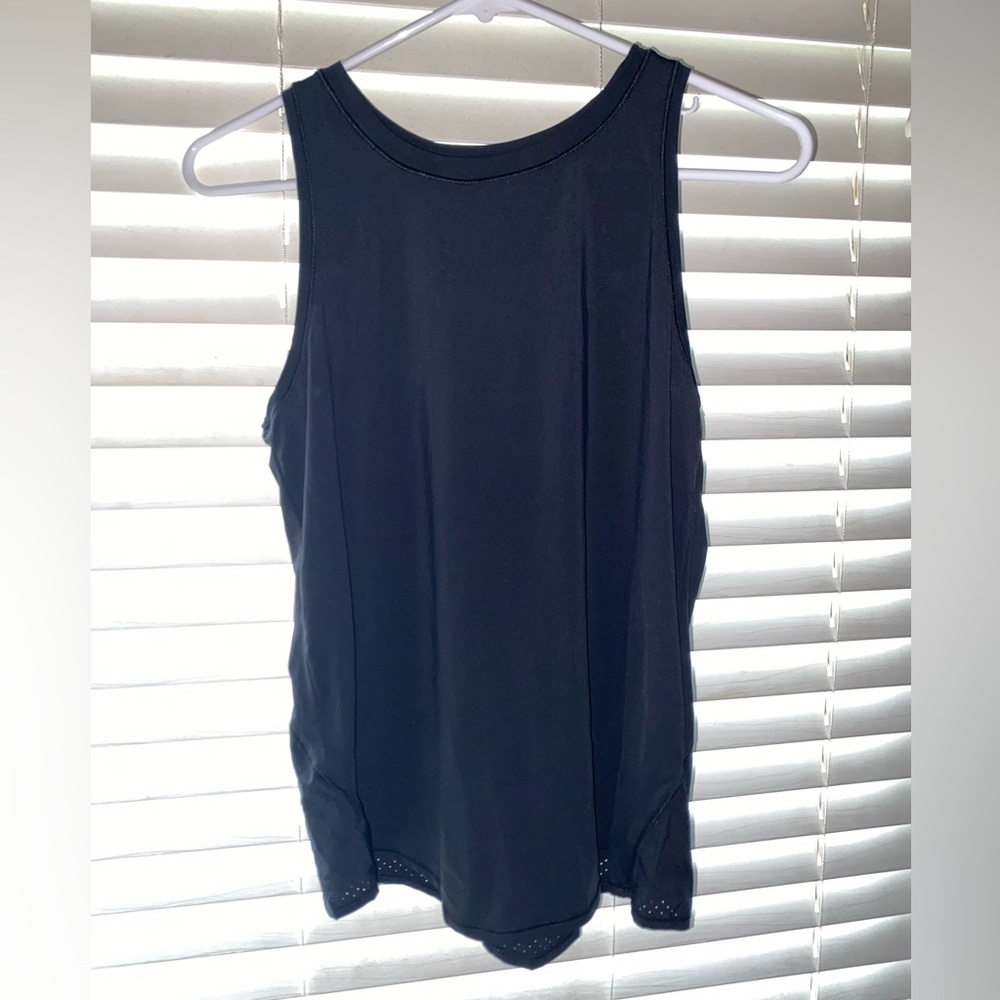 Black sprint free tank top